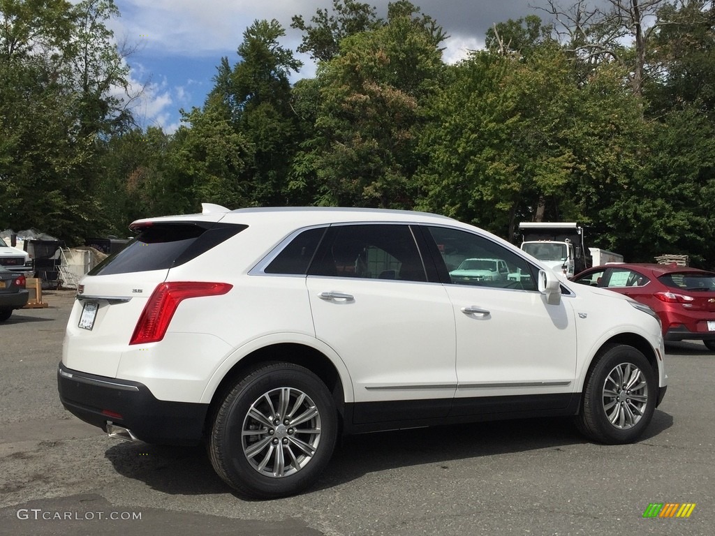 2017 XT5 Luxury AWD - Crystal White Tricoat / Sahara Beige photo #4