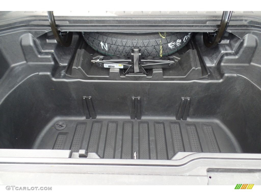 2017 Honda Ridgeline RTS Trunk Photo #116039316
