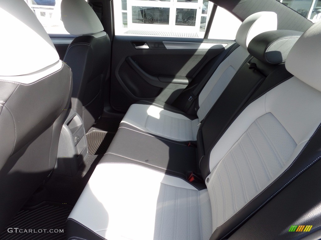 Black/Ceramique Interior 2016 Volkswagen Jetta Sport Photo #116039484