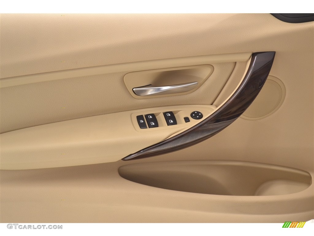 2013 3 Series 320i Sedan - Orion Silver Metallic / Venetian Beige photo #21