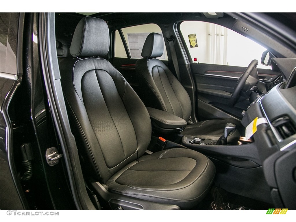 Black Interior 2017 BMW X1 sDrive28i Photo #116048346