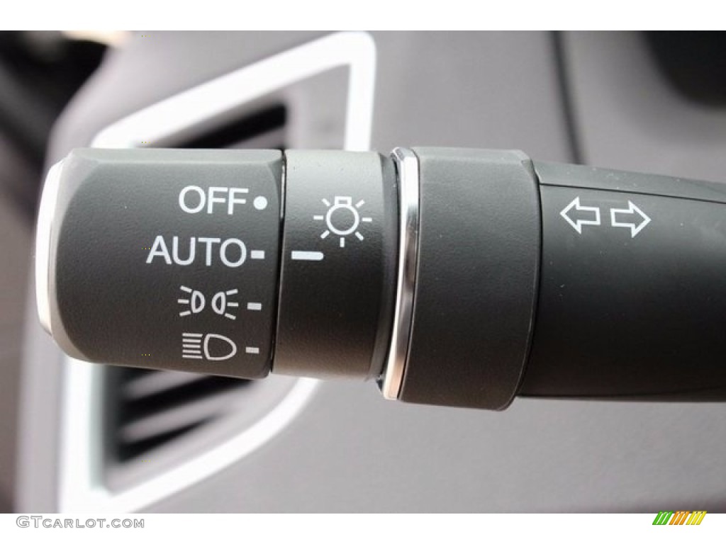 2017 Acura TLX V6 Technology Sedan Controls Photo #116049294