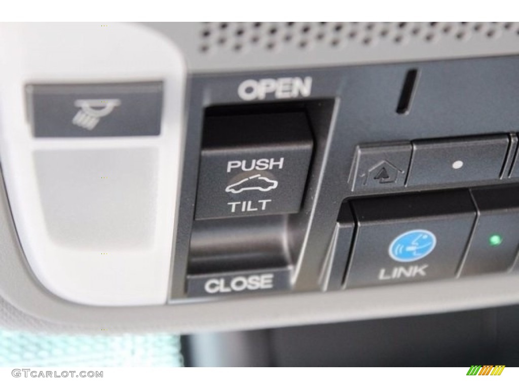 2017 Acura TLX V6 Technology Sedan Controls Photo #116049333