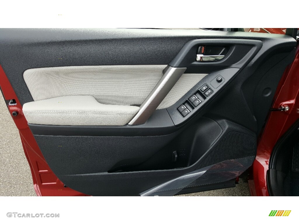 2017 Subaru Forester 2.5i Limited Gray Door Panel Photo #116050569