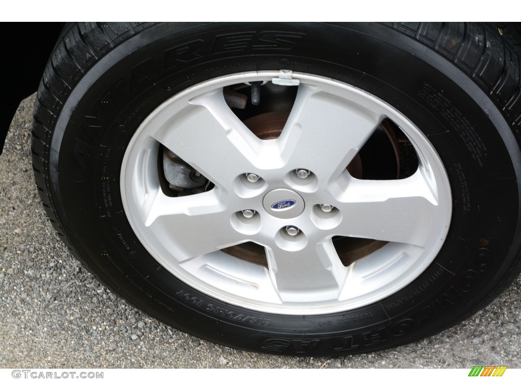 2012 Escape XLS - Toreador Red Metallic / Stone photo #24