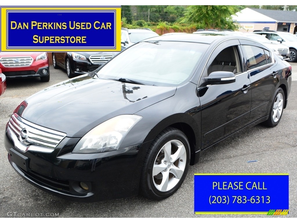 Super Black Nissan Altima