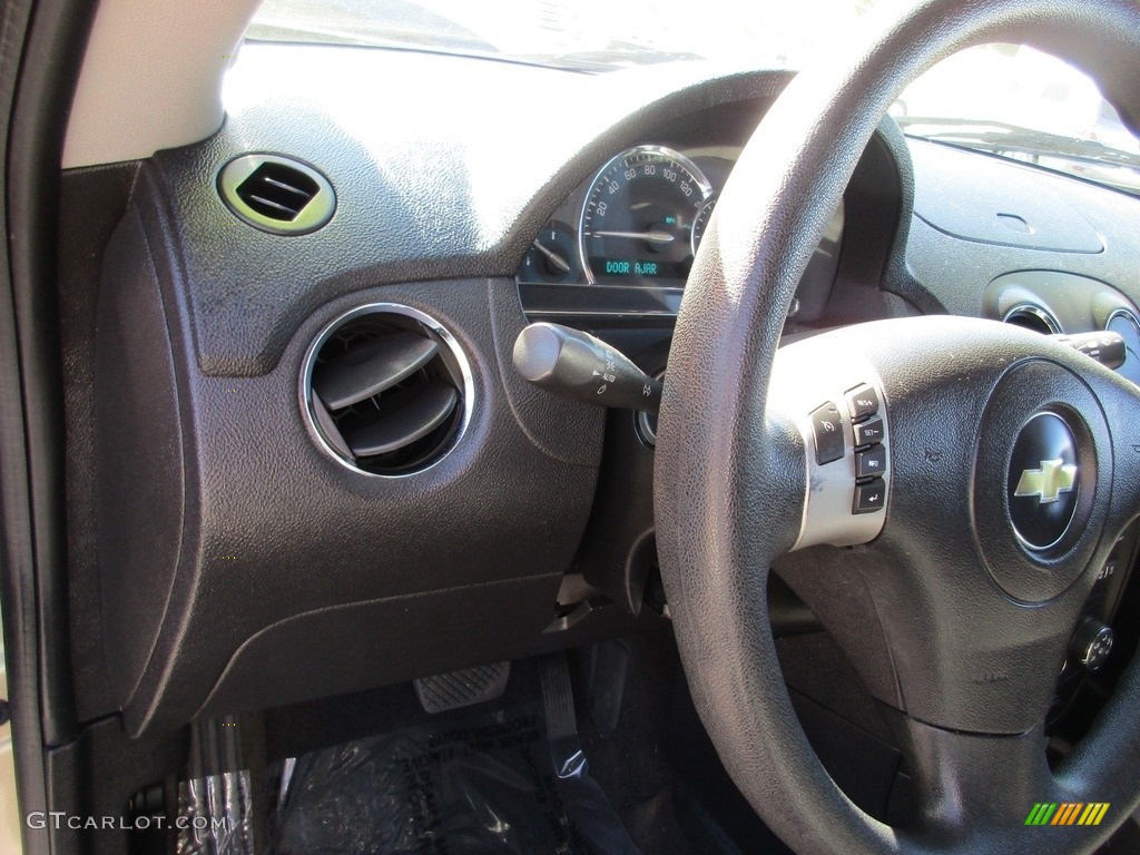 2008 HHR LS - Sandstone Metallic / Ebony Black photo #11