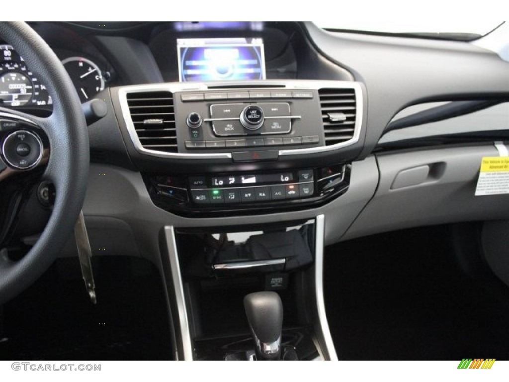 2017 Accord LX Sedan - Modern Steel Metallic / Gray photo #15