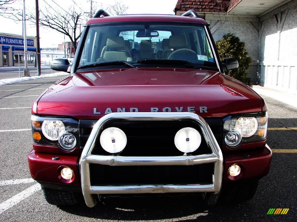 Alveston Red Land Rover Discovery