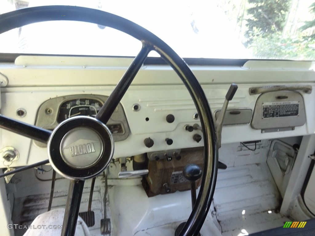 1968 Toyota Land Cruiser FJ45 Pickup Truck Black Steering Wheel Photo #116060944