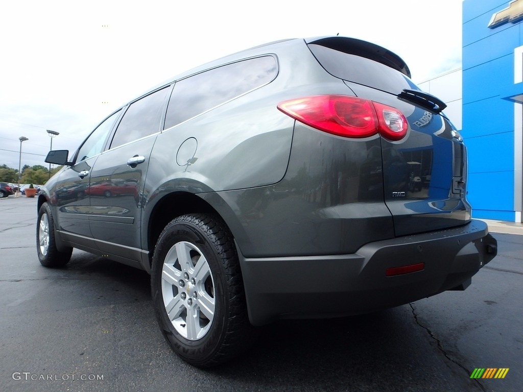 2011 Traverse LT AWD - Steel Green Metallic / Ebony/Ebony photo #5