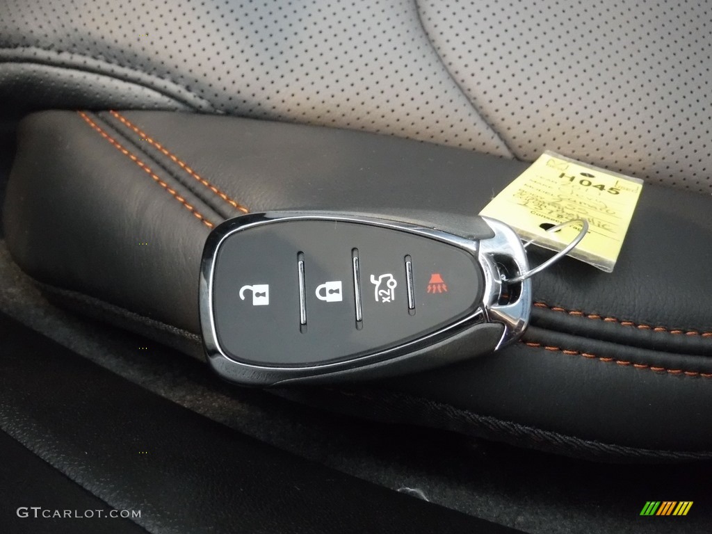 2017 Chevrolet Camaro SS Coupe 50th Anniversary Keys Photos