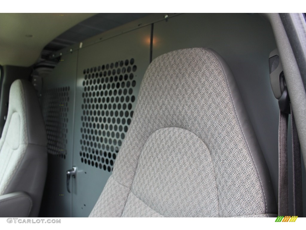 2008 Express 1500 Cargo Van - Summit White / Medium Pewter photo #11