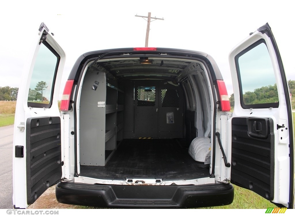 2008 Express 1500 Cargo Van - Summit White / Medium Pewter photo #32