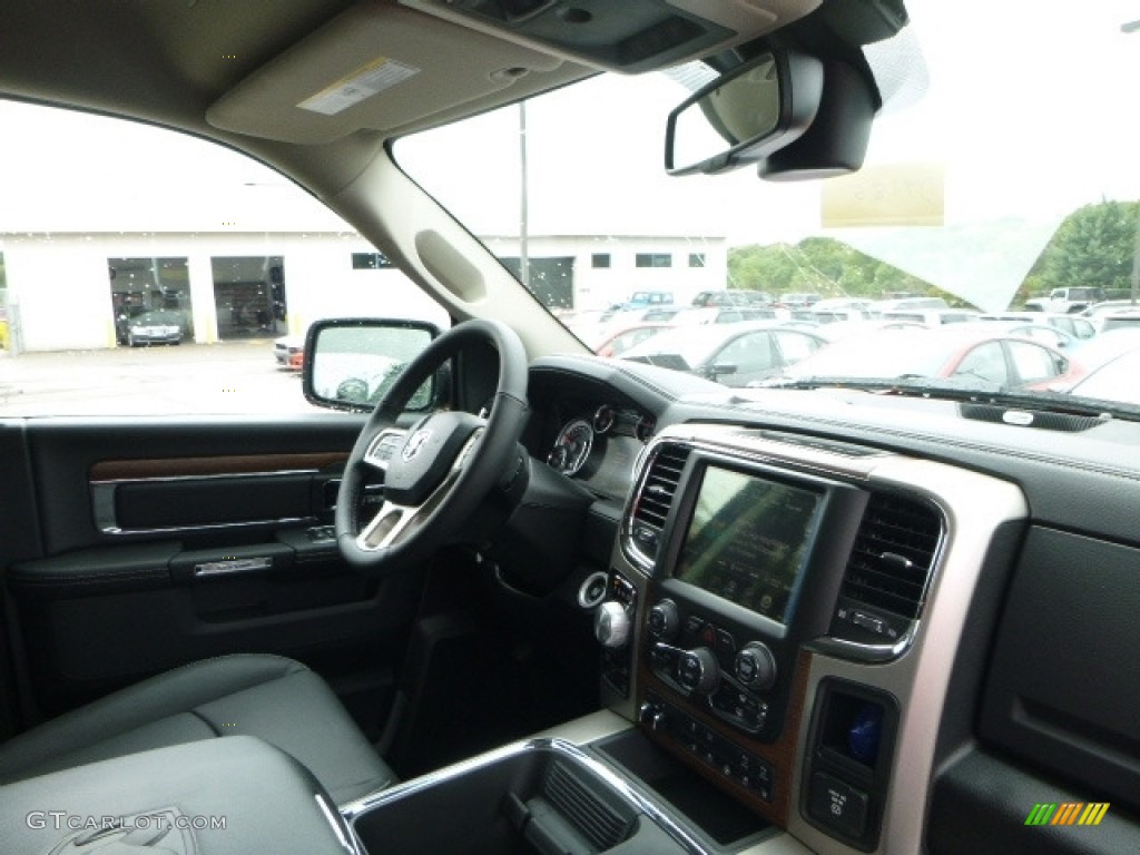 2017 1500 Laramie Crew Cab 4x4 - Flame Red / Black photo #11