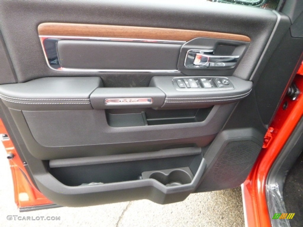 2017 1500 Laramie Crew Cab 4x4 - Flame Red / Black photo #15