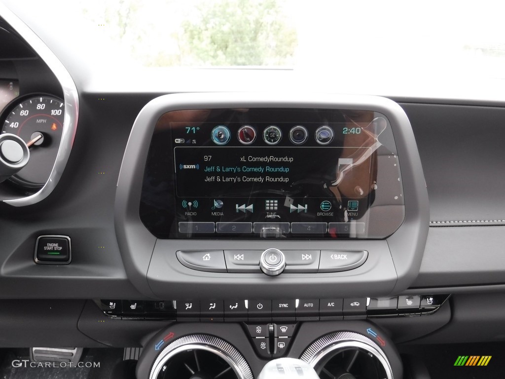 2017 Chevrolet Camaro LT Convertible Controls Photo #116082896