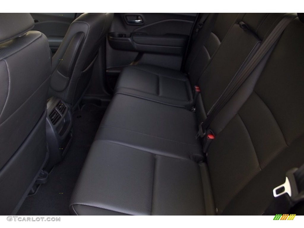 2017 Honda Ridgeline RTL-E AWD Rear Seat Photo #116097572