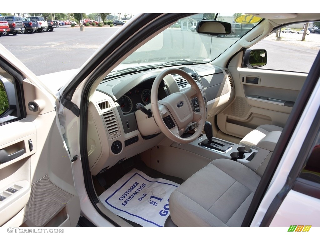 2012 Escape XLT V6 - White Suede / Stone photo #22