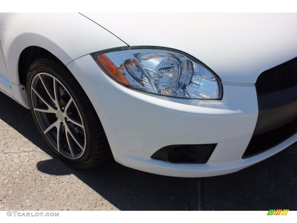 2011 Eclipse GS Coupe - Northstar White / Dark Charcoal photo #10