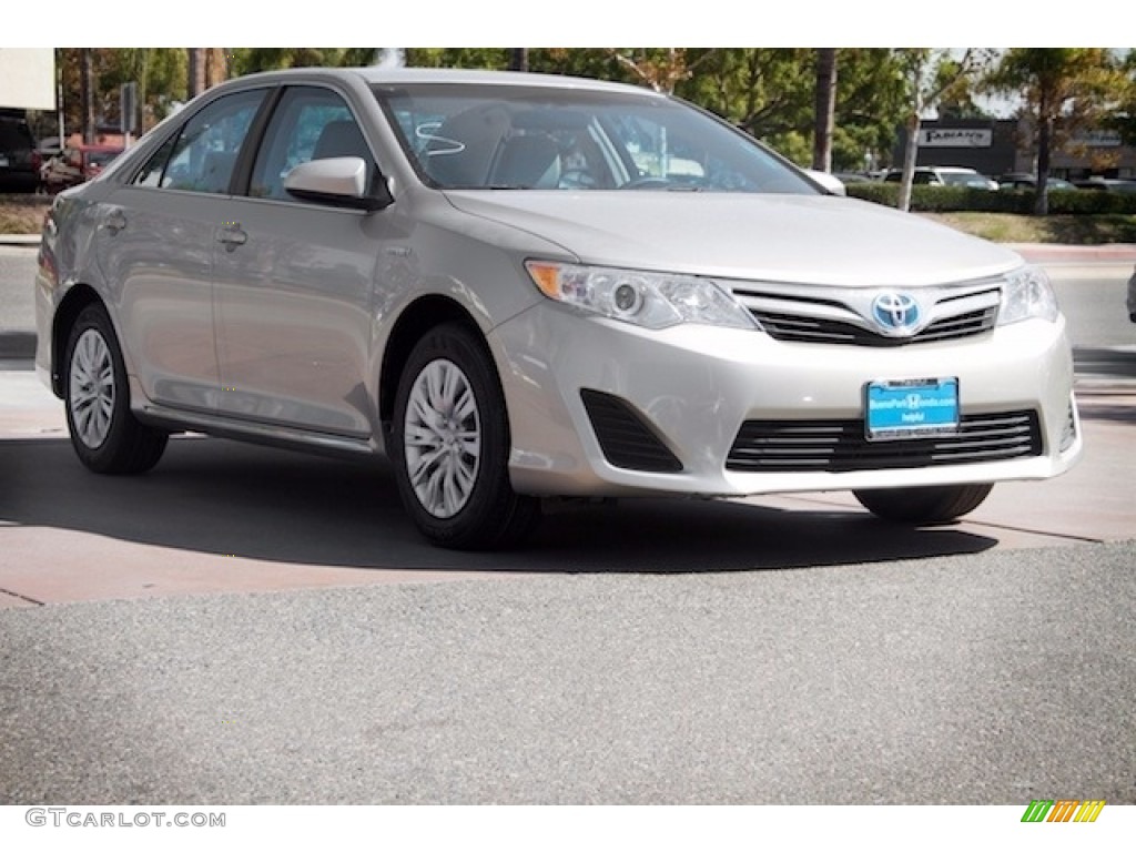2013 Camry Hybrid LE - Champagne Mica / Light Gray photo #1