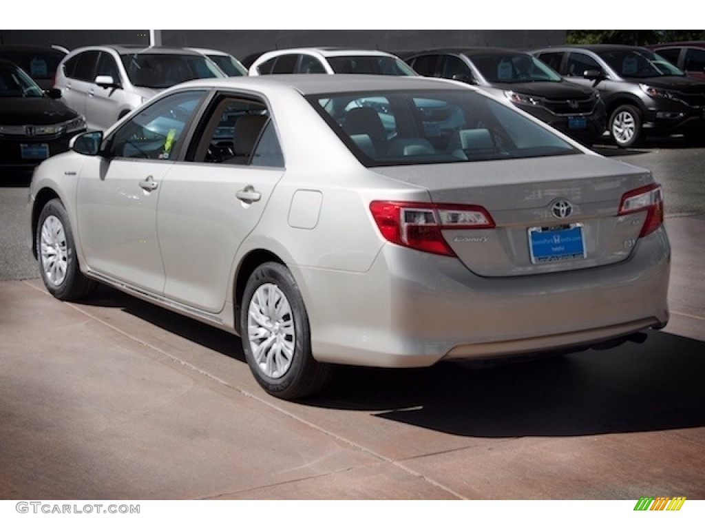2013 Camry Hybrid LE - Champagne Mica / Light Gray photo #2