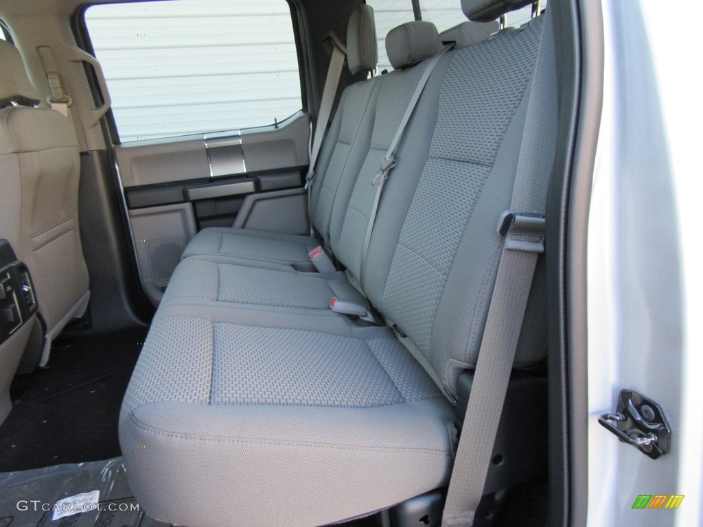 2016 F150 XLT SuperCrew 4x4 - Ingot Silver / Medium Earth Gray photo #20