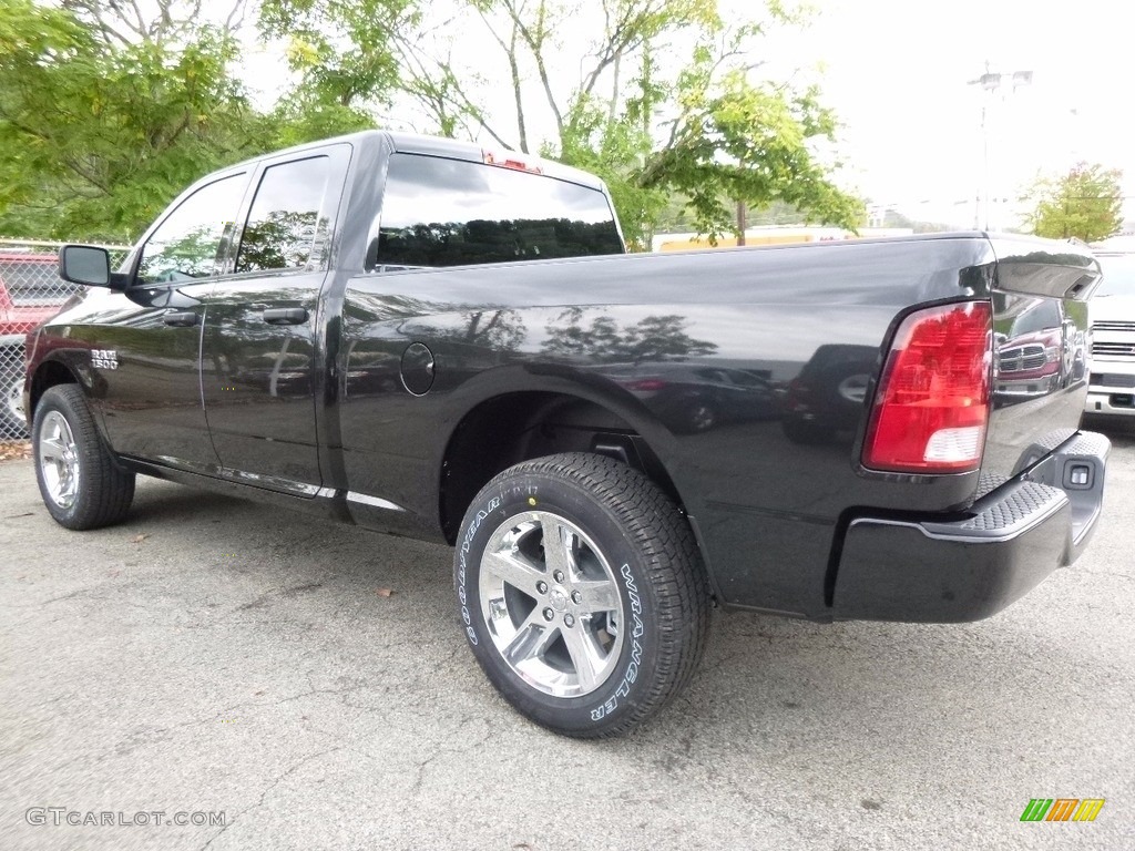 Brilliant Black Crystal Pearl 2017 Ram 1500 Express Quad Cab 4x4 Exterior Photo #116122510