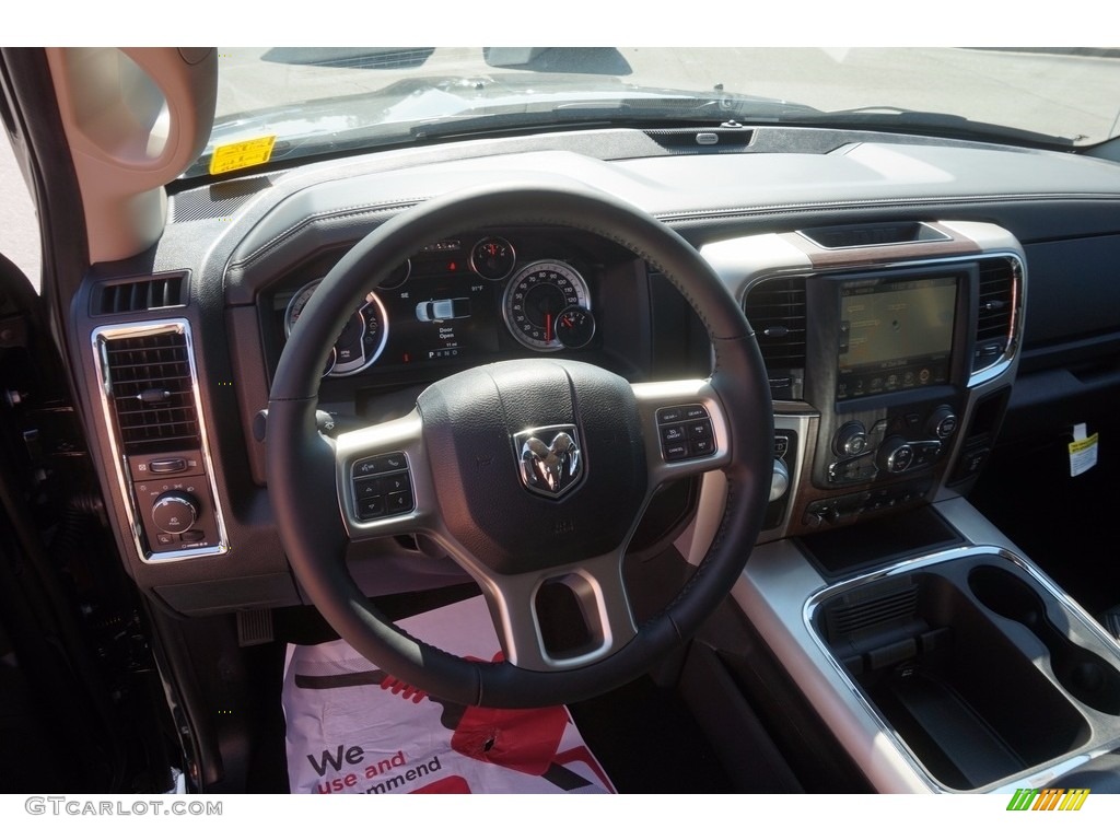 2017 1500 Laramie Crew Cab - Brilliant Black Crystal Pearl / Black photo #8