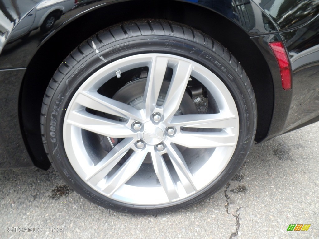 2017 Chevrolet Camaro SS Coupe Wheel Photo #116131708