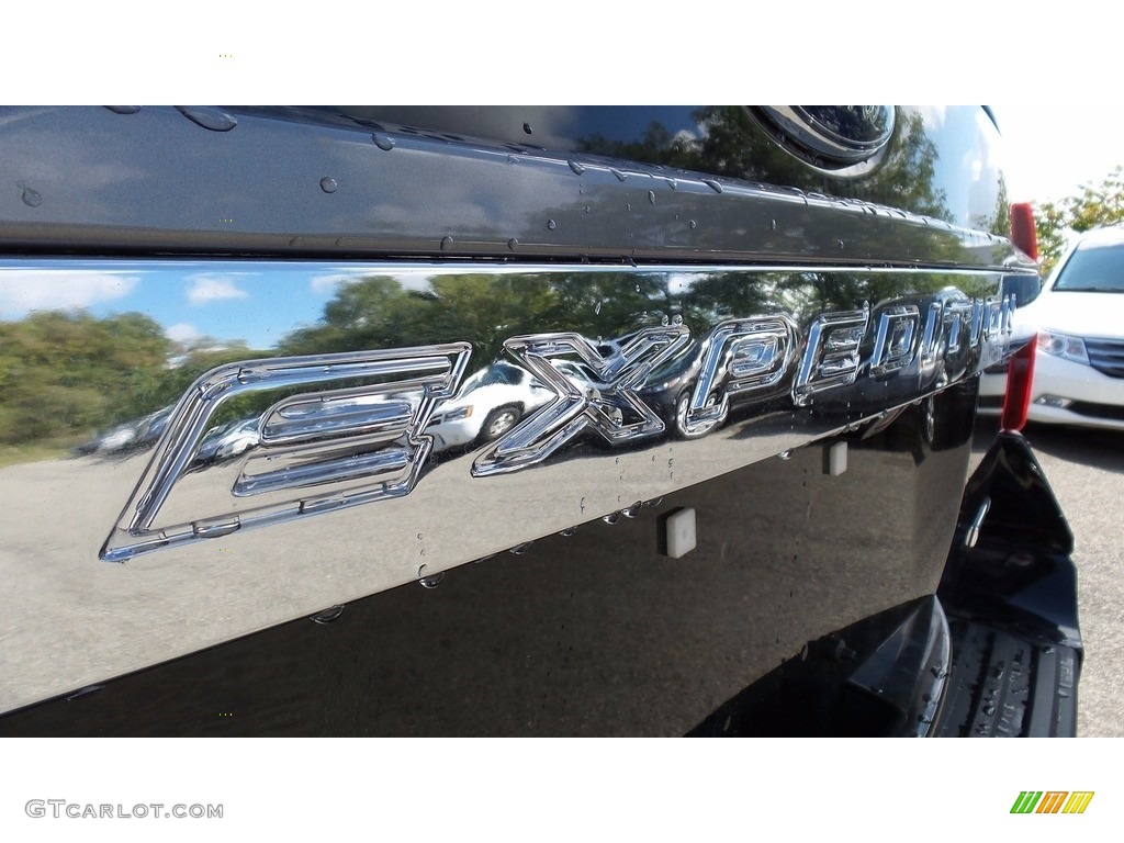 2017 Explorer XLT 4WD - Shadow Black / Ebony Black photo #7