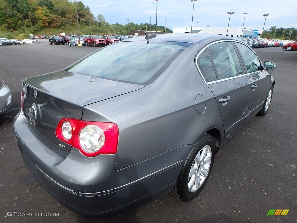 2006 Passat 2.0T Sedan - United Grey Metallic / Black photo #4