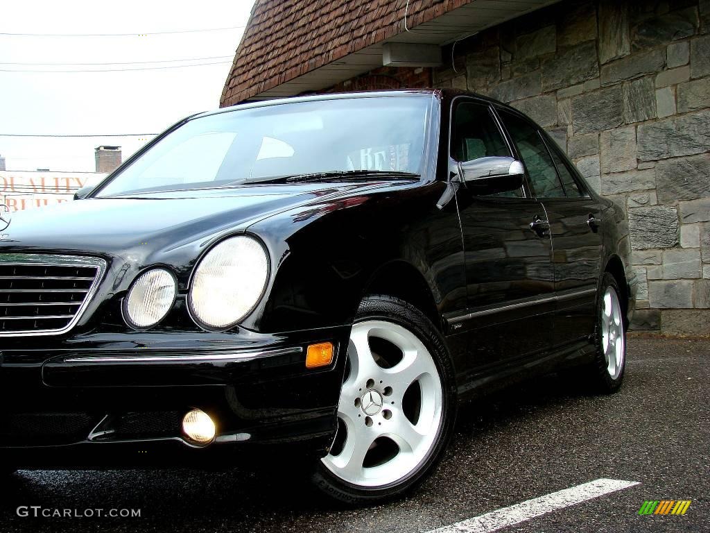 2002 E 430 Sedan - Black / Charcoal photo #23