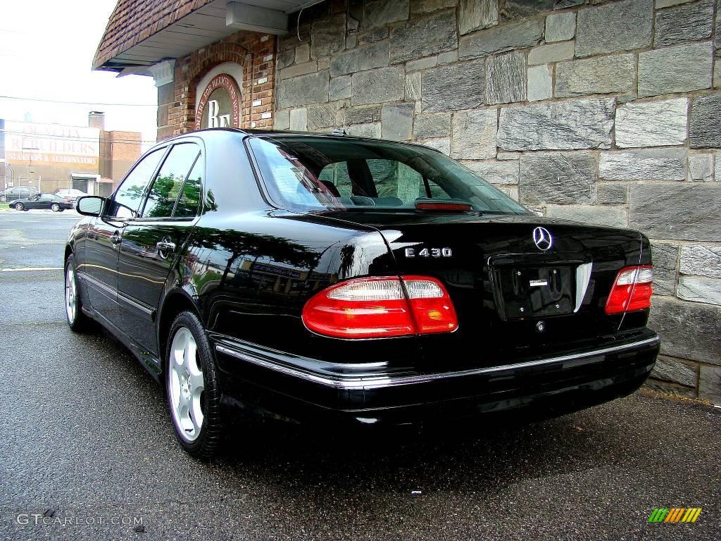 2002 E 430 Sedan - Black / Charcoal photo #32