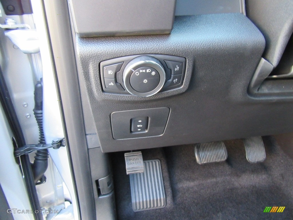 2016 F150 XLT SuperCab - Ingot Silver / Black photo #35
