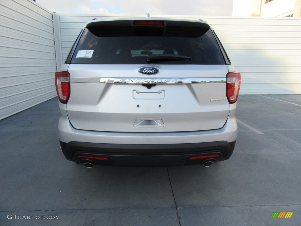 2017 Explorer FWD - Ingot Silver / Medium Light Camel photo #5