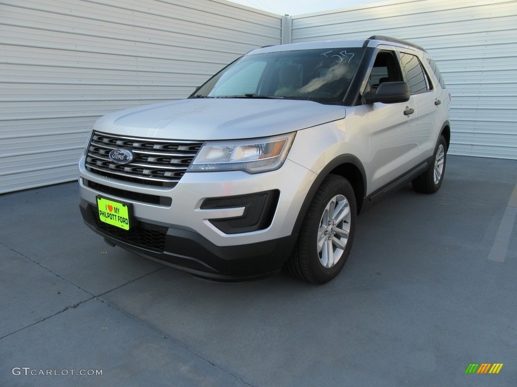 2017 Explorer FWD - Ingot Silver / Medium Light Camel photo #7