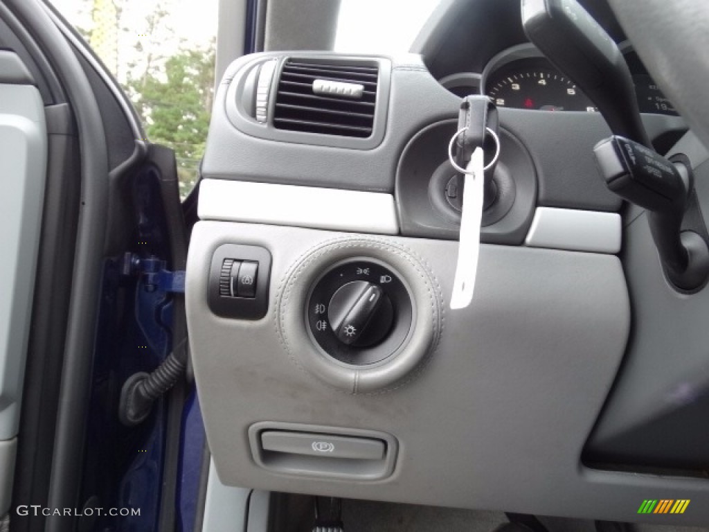 2008 Porsche Cayenne Turbo Controls Photo #116139305
