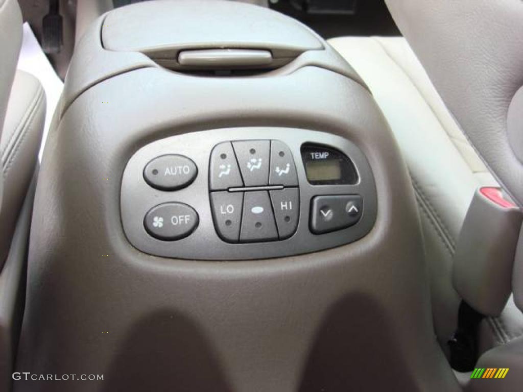 2005 Sequoia Limited - Blue Steel Metallic / Taupe photo #12