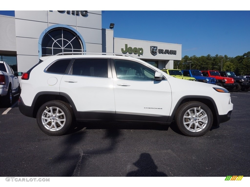 Bright White 2017 Jeep Cherokee Latitude Exterior Photo #116153069