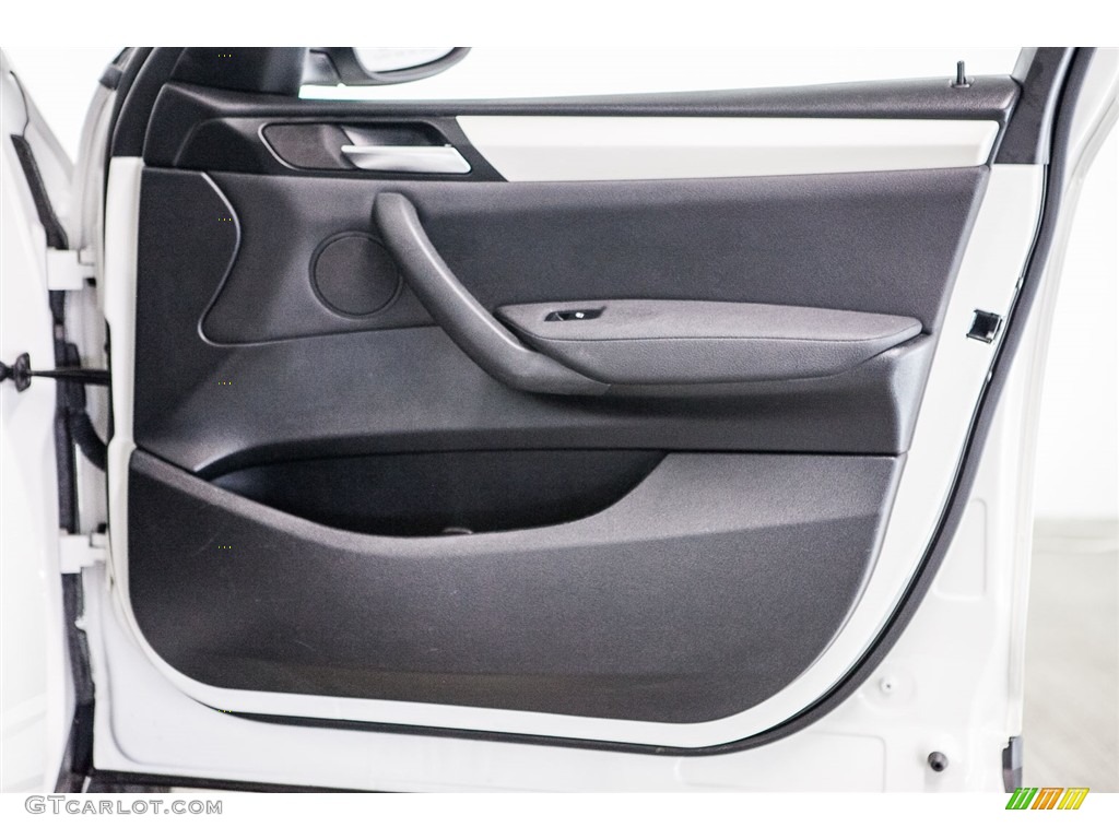 2013 X3 xDrive 28i - Alpine White / Black photo #25