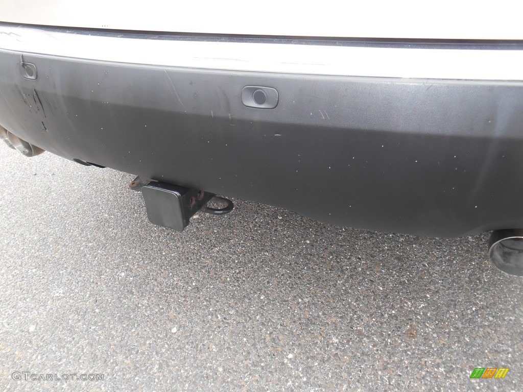 2011 Acadia SLE - Gold Mist Metallic / Ebony photo #10