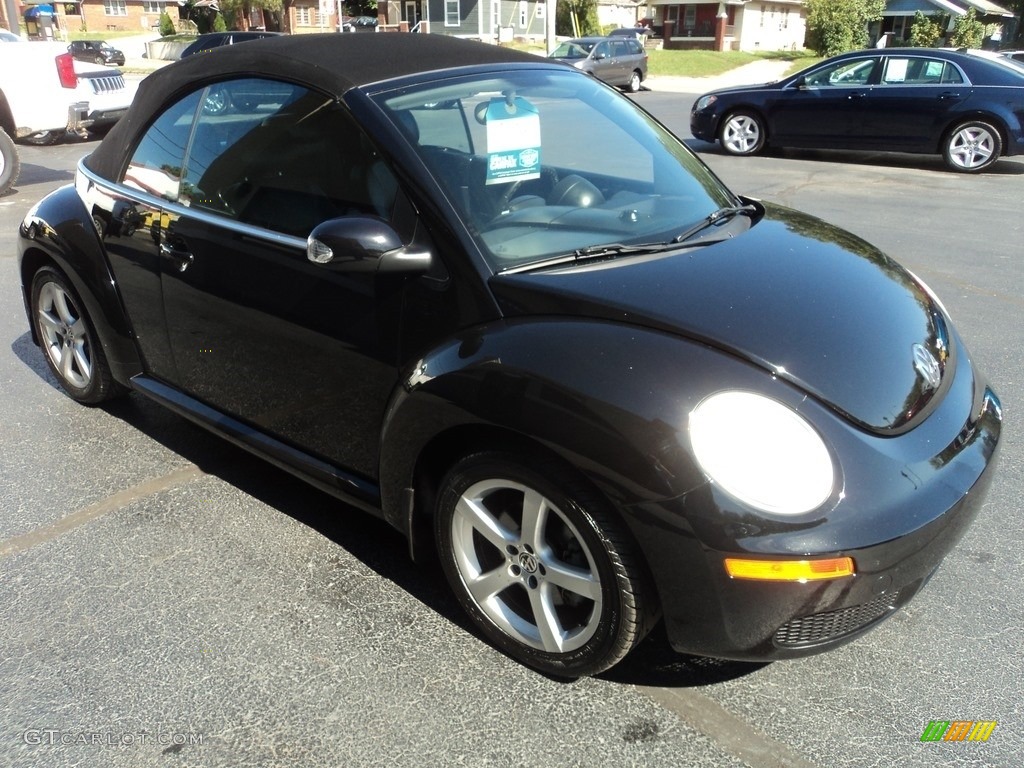 Black 2009 Volkswagen New Beetle 2.5 Convertible Exterior Photo #116159504