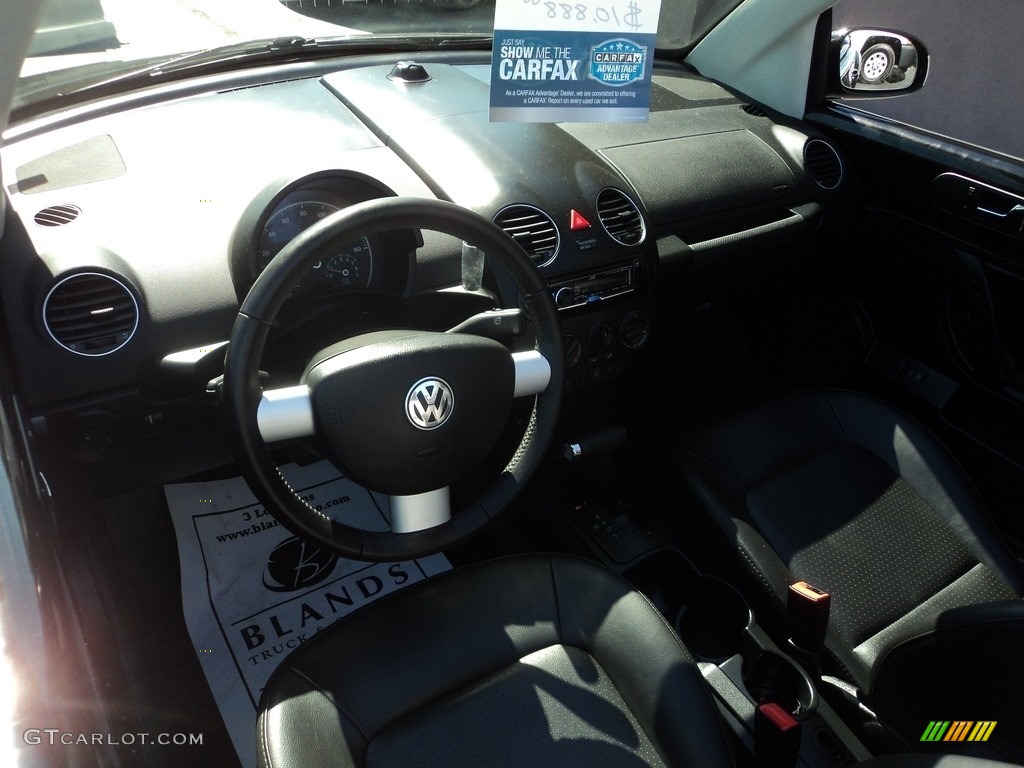 2009 New Beetle 2.5 Convertible - Black / Black photo #9