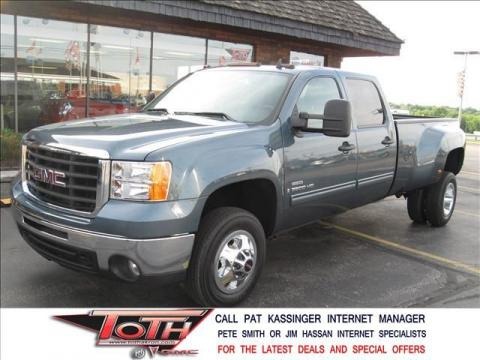 2009 GMC Sierra 3500HD SLT Crew Cab Dually Data, Info and Specs