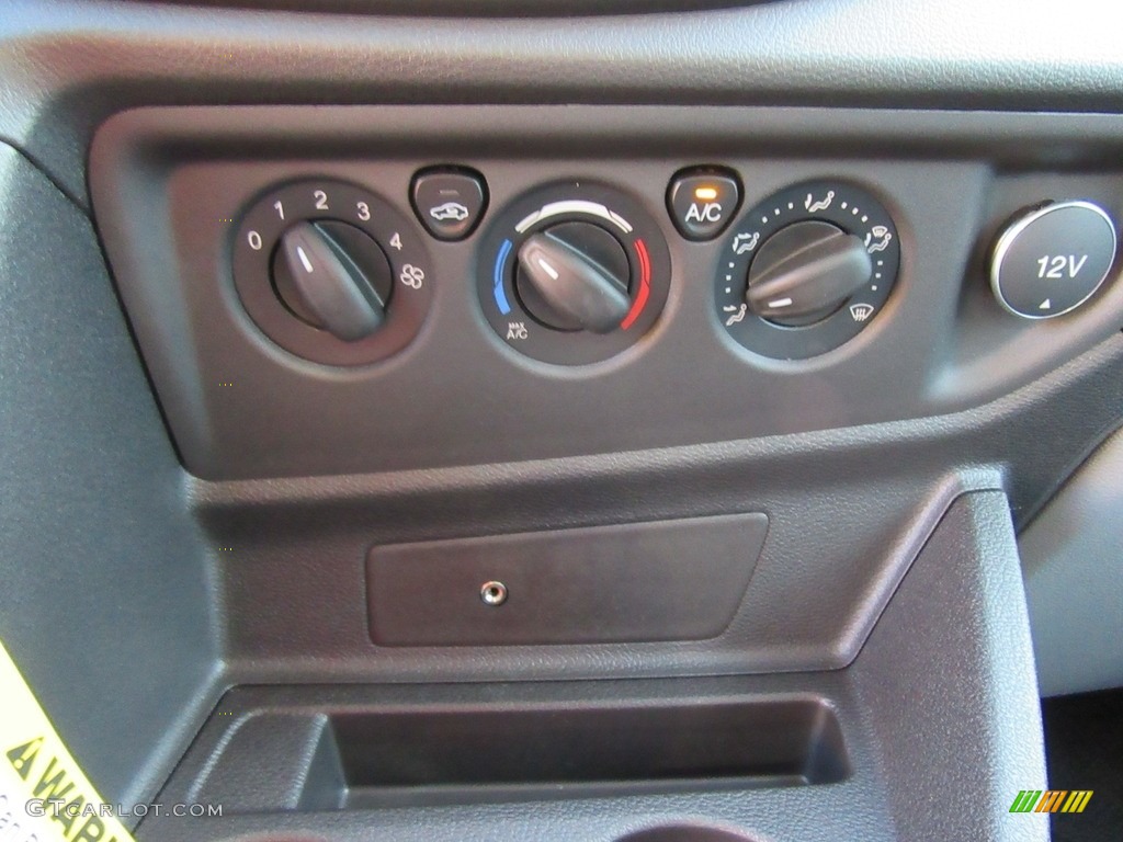 2017 Ford Transit Van 250 MR Long Controls Photo #116166320