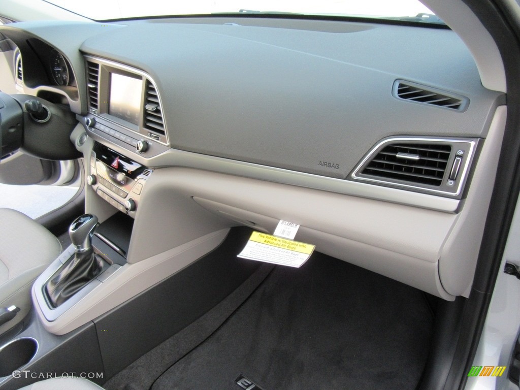 2017 Elantra SE - Silver / Gray photo #16