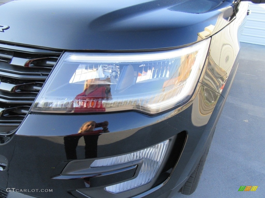 2017 Explorer Sport 4WD - Shadow Black / Ebony Black photo #9