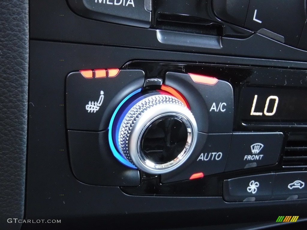 2017 Audi Q5 2.0 TFSI Premium quattro Controls Photo #116169050