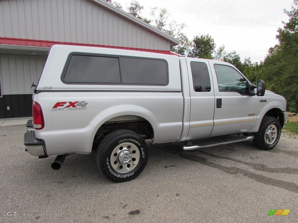 2005 F250 Super Duty XLT SuperCab 4x4 - Silver Metallic / Medium Flint photo #6